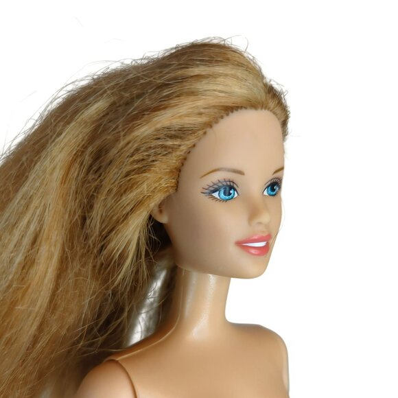 Vintage Barbie Mattel 2003 Rio de Janeiro Skipper #56882 Nude Auburn Hair - Picture 2 of 8